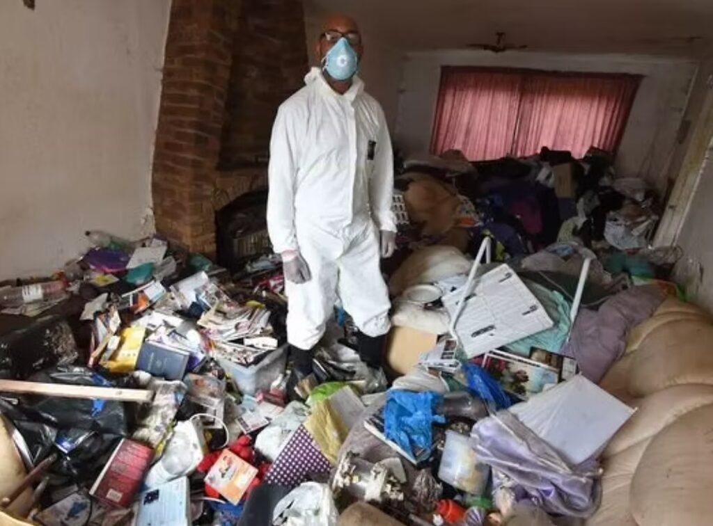 Hoarding cleanup